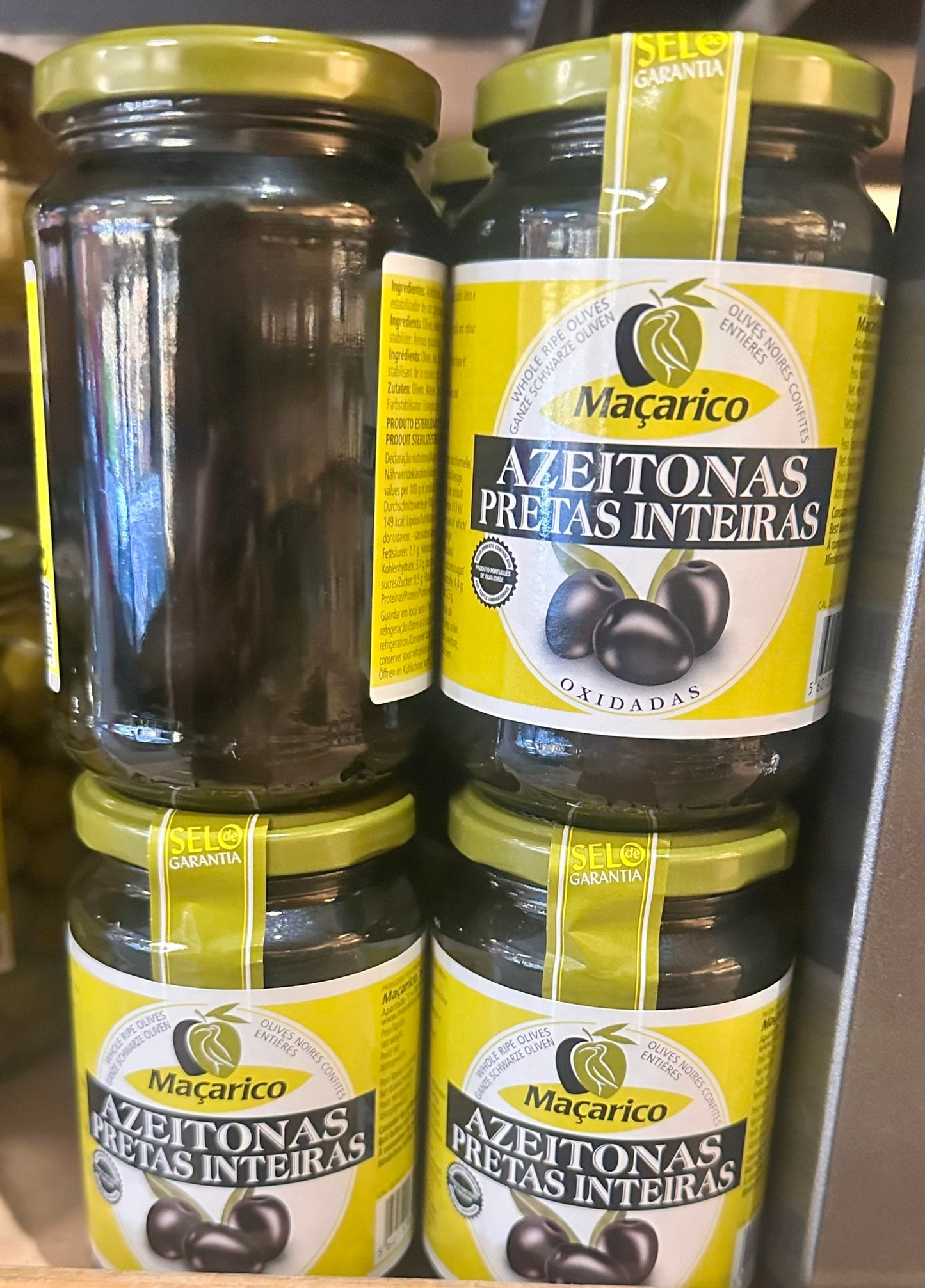 Macarico Ganze schwarze Oliven - oxidiert (mit Stein), 200g